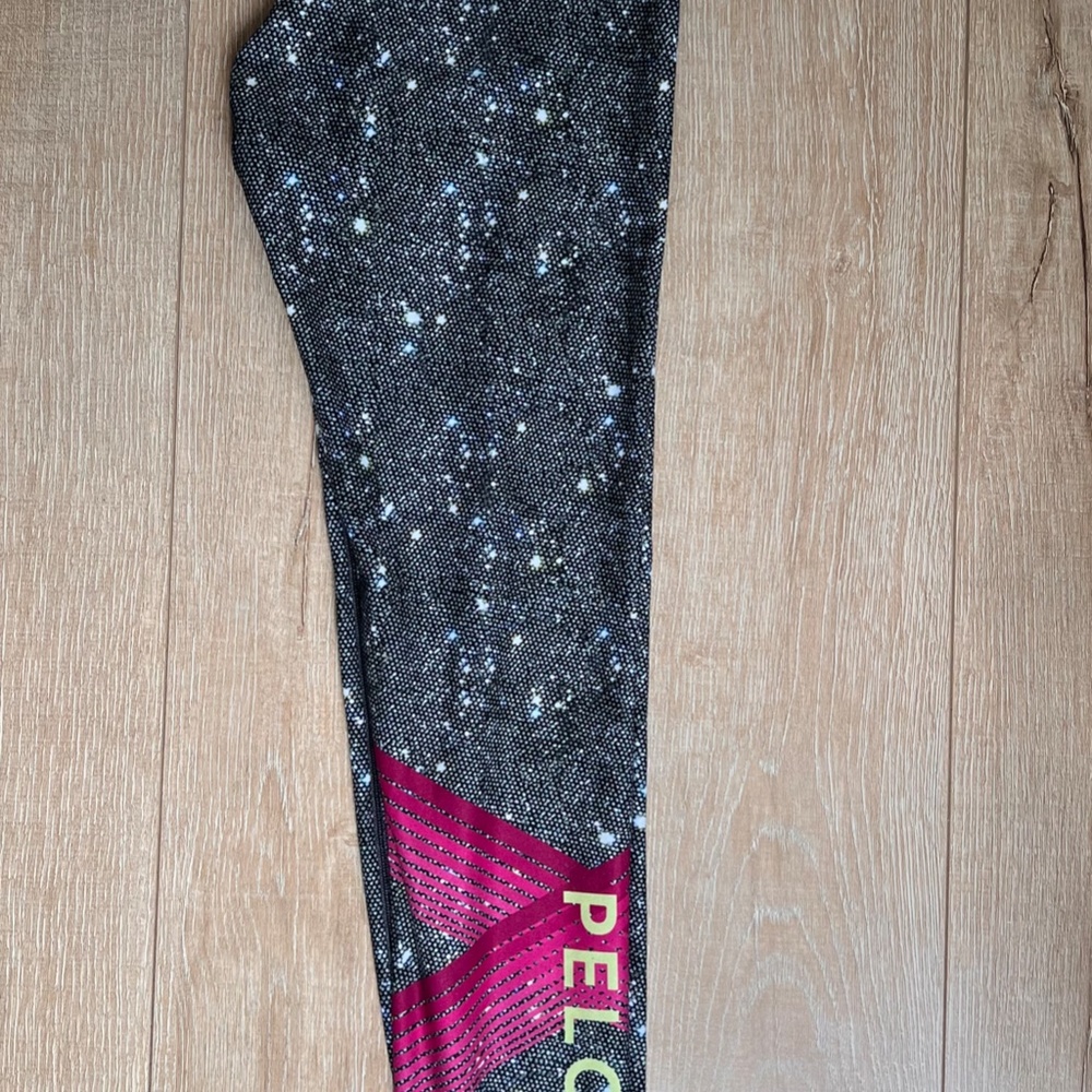 Peloton Girls Night Out HW Legging - Size M